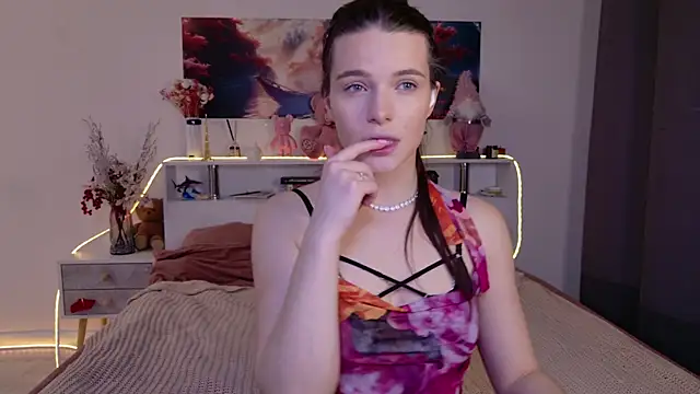 Nellie Medina online show from 03.20.26