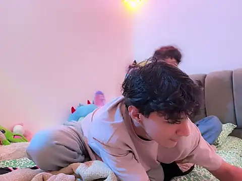 Snapshot of Calacran chatting on 01.06.25 Calacran online show from 01.06.25