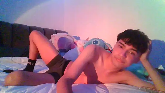 Snapshot of Calacran chatting on 04.05.26 Calacran online show from 04.05.26