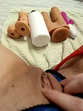 Snapshot of AnnalSV91 chatting on 02.27.25 AnnalSV91 online show from 02.27.25