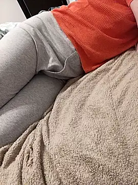 Snapshot of AnnalSV91 chatting on 03.11.25 AnnalSV91 online show from 03.11.25