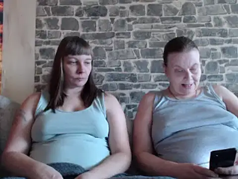 Sweet Phoenix online show from 01.12.25