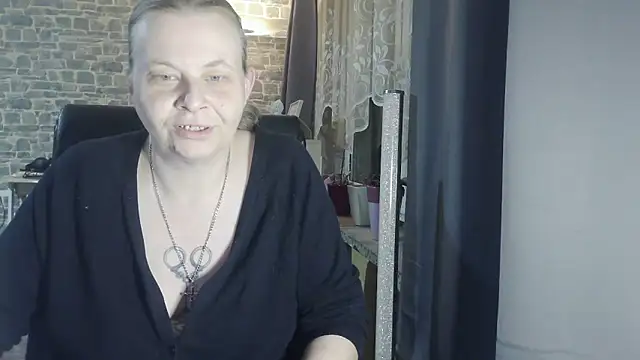 Sweet Phoenix online show from 10.09.25