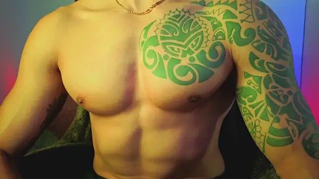 Snapshot of Joylopez_fit chatting on 05.11.26 Joylopez fit online show from 05.11.26