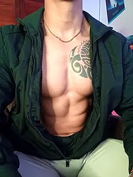Snapshot of Joylopez_fit chatting on 05.16.26 Joylopez fit online show from 05.16.26
