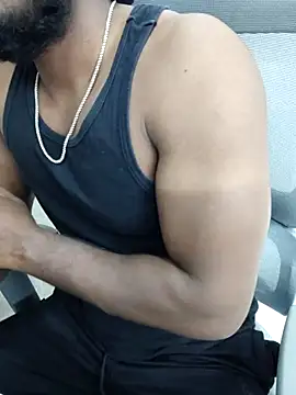 hot boy dic online show from 11.24.25