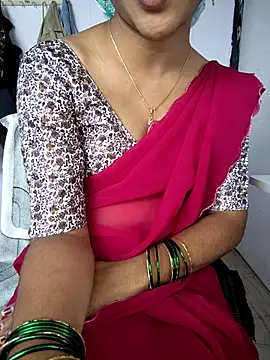 lovelygirl4567 online show from 12.05.25