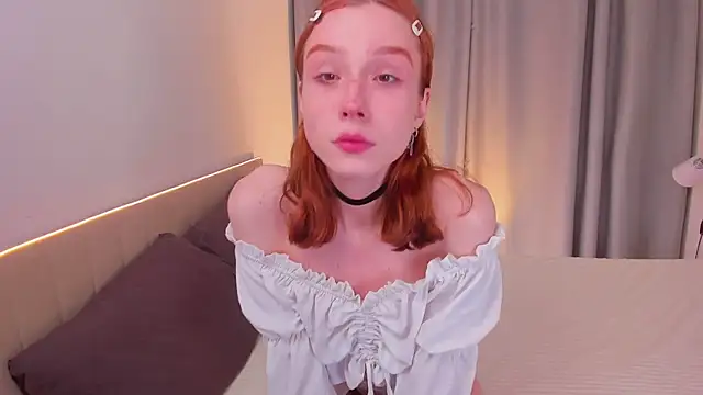 Snapshot of Iris_Pastels chatting on 02.03.25 Iris Pastels online show from 02.03.25