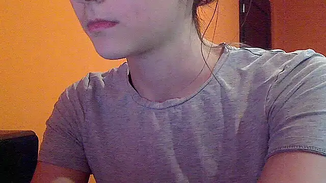 Snapshot of Analitayoung chatting on 04.30.26 Analitayoung online show from 04.30.26
