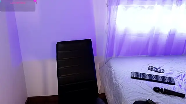 Gretta Hot online show from 04.28.26