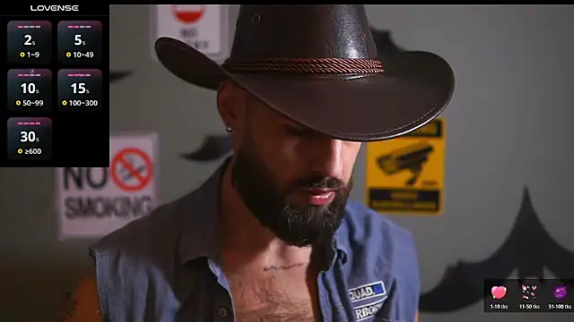 HairyRobxxx online show from 10.22.25