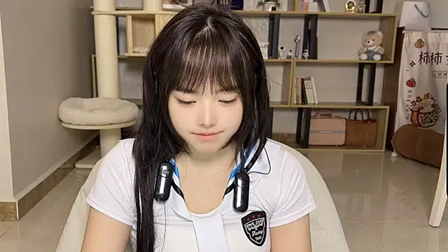 Chenjing0 online show from 10.05.25