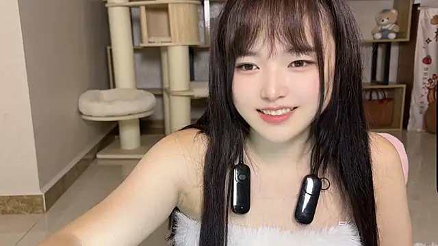 Chenjing0 online show from 10.05.25