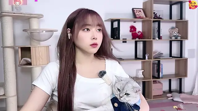 Snapshot of Chenjing0 chatting on 06.24.26 Chenjing0 online show from 06.24.26