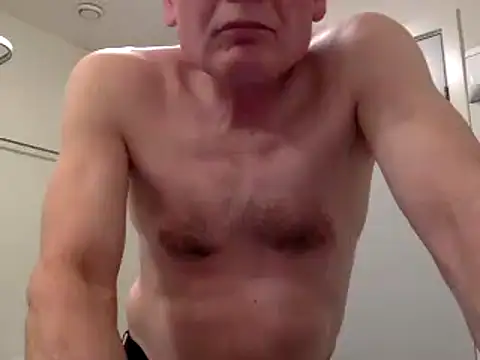 Snapshot of Parleg2 chatting on 02.21.26 Parleg2 online show from 02.21.26