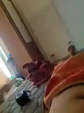 Snapshot of sohianude chatting on 01.19.25 sohianude online show from 01.19.25