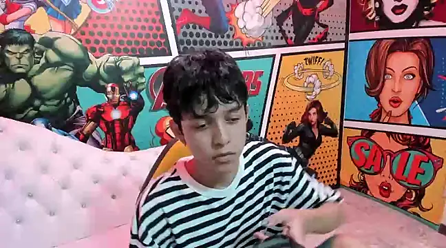 Snapshot of jisuscat chatting on 01.02.25 jisuscat online show from 01.02.25