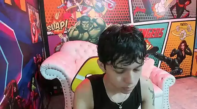 Snapshot of jisuscat chatting on 01.05.25 jisuscat online show from 01.05.25