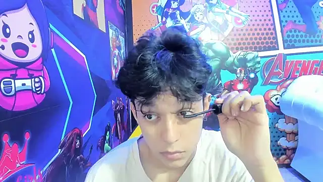 Snapshot of jisuscat chatting on 03.16.25 jisuscat online show from 03.16.25