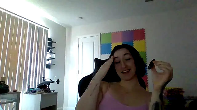 Snapshot of ParkerGYATT chatting on 06.27.26 ParkerGYATT online show from 06.27.26