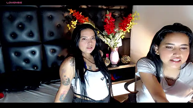 Carolaine01 online show from 01.11.25