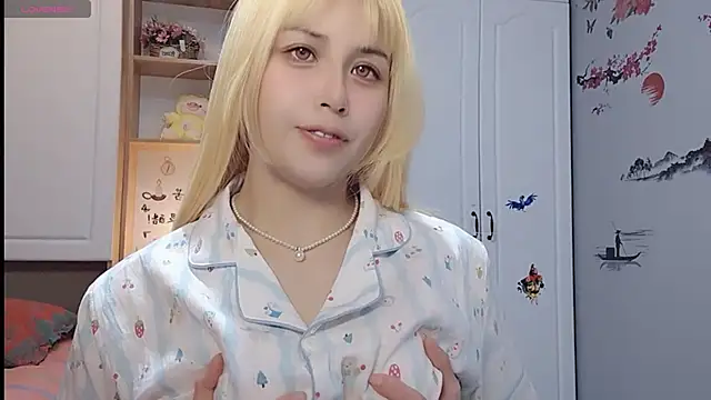 Snapshot of Lucky-xiuxiu chatting on 02.23.25 Lucky-xiuxiu online show from 02.23.25