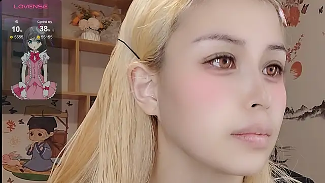 Snapshot of Lucky-xiuxiu chatting on 03.11.25 Lucky-xiuxiu online show from 03.11.25