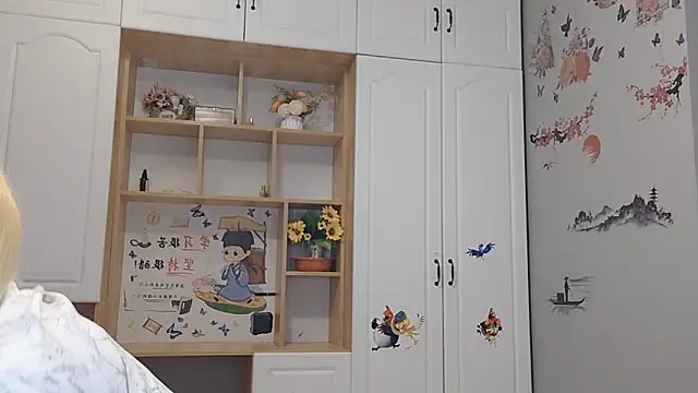 Snapshot of Lucky-xiuxiu chatting on 03.13.25 Lucky-xiuxiu online show from 03.13.25