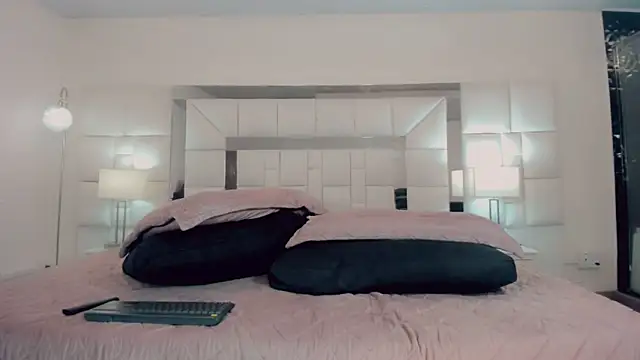 Gisele fox online show from 03.08.25