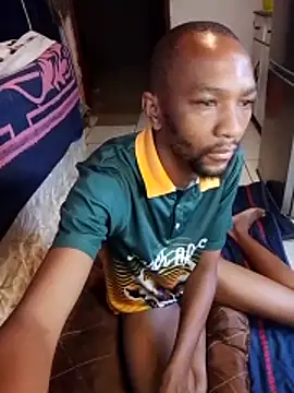 KMbesxxx online show from 11.15.25