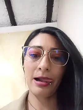 BELLA--26 online show from 01.17.25