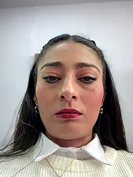 Snapshot of BELLA--26 chatting on 01.09.26 BELLA--26 online show from 01.09.26