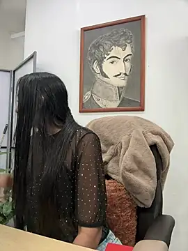 Snapshot of BELLA--26 chatting on 01.12.26 BELLA--26 online show from 01.12.26