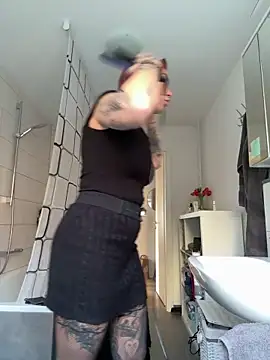 Mia-Fuchs online show from 03.09.25