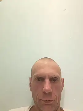 Snapshot of SoooV3ryKinky chatting on 01.04.25 SoooV3ryKinky online show from 01.04.25