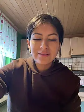 Snapshot of QueenFernanda chatting on 02.11.25 QueenFernanda online show from 02.11.25