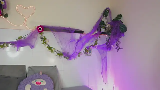 bri cullen online show from 10.21.25