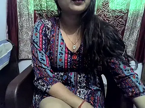 SIYA MAVI online show from 04.20.26