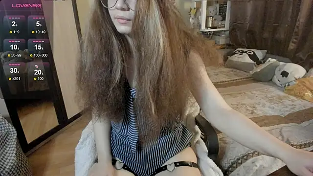 alexiamaleax online show from 11.24.25