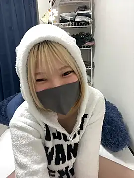 Hikaru-chan online show from 03.22.25