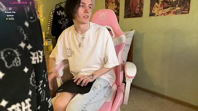 VeryRare TwinS online show from 11.22.25