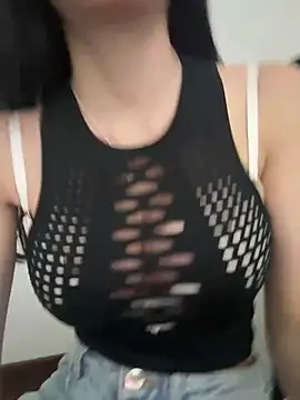 Maddy Jones online show from 02.13.25