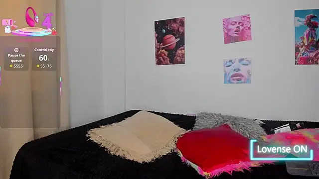 Snapshot of ebony_cutte chatting on 09.18.25 ebony cutte online show from 09.18.25