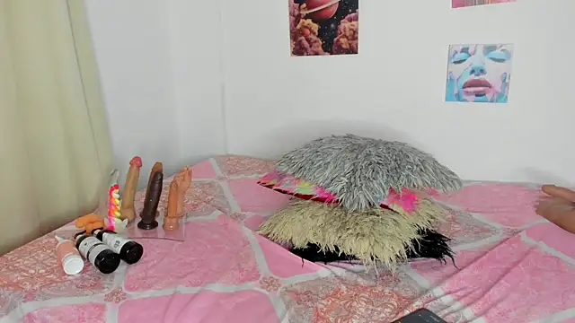 Snapshot of ebony_cutte chatting on 10.02.25 ebony cutte online show from 10.02.25