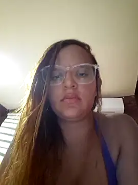 AliceRuivinha2 online show from 03.03.25