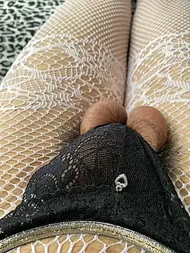 Snapshot of k4ty-X chatting on 01.04.25 k4ty-X online show from 01.04.25