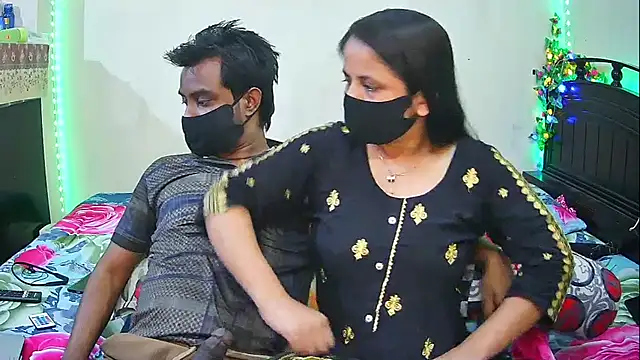 Snapshot of Hot_Nila chatting on 02.27.26 Hot Nila online show from 02.27.26