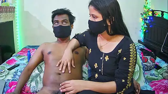 Snapshot of Hot_Nila chatting on 02.28.26 Hot Nila online show from 02.28.26