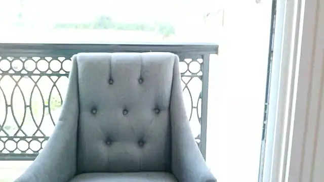 Snapshot of Mary-JP chatting on 01.07.26 Mary-JP online show from 01.07.26