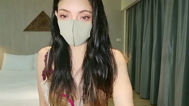 Snapshot of Mary-JP chatting on 02.15.26 Mary-JP online show from 02.15.26